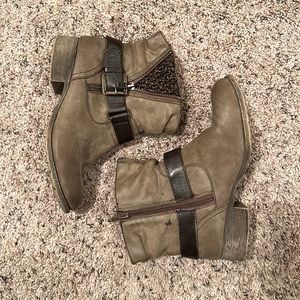 Women’s Ankle Boots